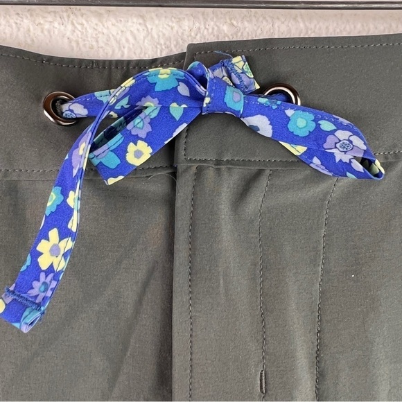 STIO Outdoor wear Pants. No size. NWOT. Tie at waist over Velcro & Zip closure. - Picture 5 of 11